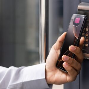 ASSA-ABLOY-integrates-digital-access-with-Sharry
