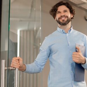 Ten-critical-questions-to-ask-before-selecting-door-hardware